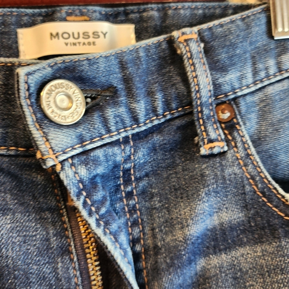 MOUSSY VINTAGE DISTRESS RIDIG SUNDANCE SKINNY CROPPED JEANS SZ 28 - Picture 12 of 16